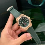 Vacheron Constantin Overseas Dual Time 7900V 41mm Green Dial Rose Gold – VIP Version - Image 2