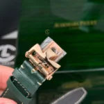 Vacheron Constantin Overseas Dual Time 7900V 41mm Green Dial Rose Gold – VIP Version - Image 9