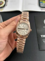 Rolex Day Date Rolex M128235-0087 Silver Dial 36mm – VIP Version - Image 3