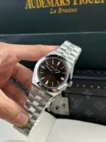 Vacheron Constantin Overseas 4500V110A-B146 41mm – VIP Version - Image 2