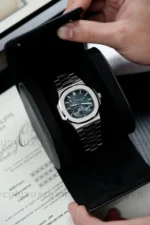 Patek Philippe Nautilus 5712/1A-001 Blue Steels Custom Modify – Handcrafted Version - Image 3
