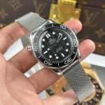 Omega Seamaster Diver 300M “James Bond 007” 210.32.42.20.01.005 42MM – VIP Version - Image 4