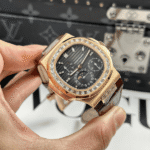 Patek Philippe Nautilus 5724R-001 40mm – Customize Diamod - Image 2