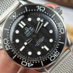 Omega Seamaster Diver 300M “James Bond 007” 210.32.42.20.01.005 42MM – VIP Version - Image 5