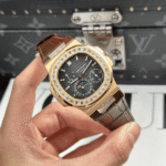 Patek Philippe Nautilus 5724R-001 40mm – Customize Diamod - Image 4