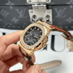 Patek Philippe Nautilus 5724R-001 40mm – Customize Diamod - Image 5