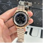 Omega Speedmaster Moonwatch 310.60.42.50.01.001 – VIP Version - Image 3