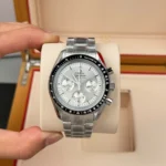Omega Speedmaster Moon Watch 310.30.42.50.04.001 42mm White Dial – VIP Version - Image 4