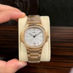 Patek Philippe Nautilus 7118/1R-011 32.5mm White Dial Rose Gold – VIP VERSION - Image 2