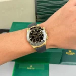 Rolex Cosmograph Daytona 116518LN-0043 40mm Black Dial Yellow Gold – VIP Version - Image 4
