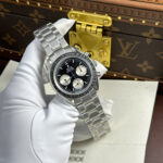 Omega Speedmaster Moonwatch 326.30.40.50.01.002 – VIP Version - Image 2