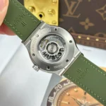 Hublot Classic Fusion Titanium Green 542.NX.8970.LR 42mm – VIP Version - Image 8
