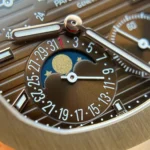 Patek Philippe Nautilus 5712/1R – 001 Chocolate Dial V3-2025 – VIP Version - Image 7