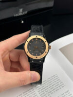 Hublot Classic Fusion Ceramic Carbon Dial King Gold JJZ 42mm Base – VIP Version - Image 3