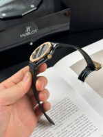 Hublot Classic Fusion Ceramic Carbon Dial King Gold JJZ 42mm Base – VIP Version - Image 6