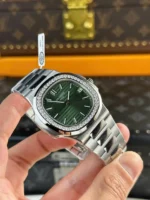 Patek Nautilus 5713G Green Dial 40mm Moissanite – Handcrafted Diamod - Image 4